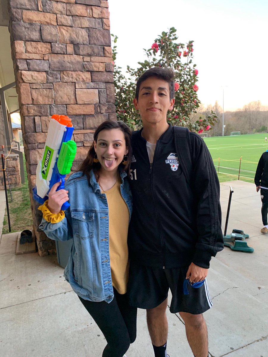 Kait Bryant waits out in the cold to eliminate Bruno Gonzalez from the game!