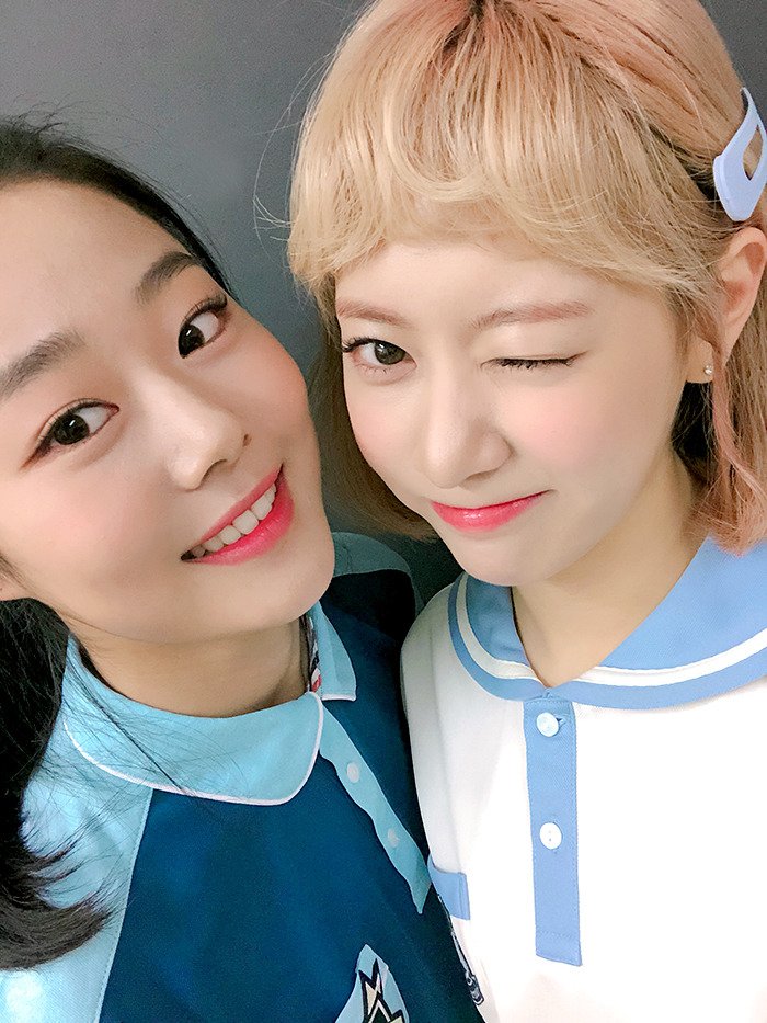 Chaerin_th's tweet photo. [Cherry-Pick🍒] 29. เบื้องหลังการถ่ายแบบชุดยูนิฟอร์มนักเรียน SMART ② (2/2)

#CherryBullet #체리블렛 #Chearin https://t.co/jWXLbwvtIq