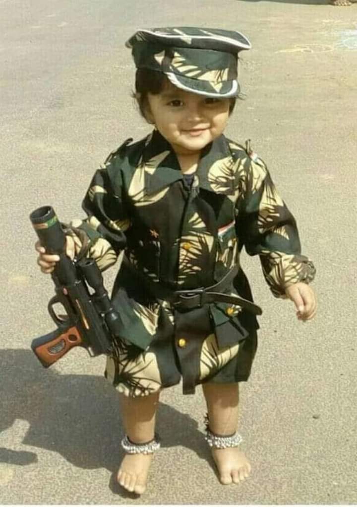 Thalaivi_'s tweet photo. தயங்கி 
நிற்காதே 
#தன்னடக்கம் #கூட 
தவறாக தெரியும் 
சிலரின் கண்களுக்கு.... https://t.co/ANlbF4haBk