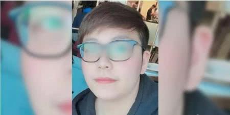 加拿大被绑架的中国留学生陆万镇获救:或有多辆豪车引祸
据加拿大多伦多地区警方披露，被绑架的中国留学生陆万镇已经被安全找到，他受了些轻伤但状况良好。据当地媒体报道，陆万镇经常开着数辆豪车，包括兰博基尼、劳斯莱斯以及路虎等。这是一起蓄谋已久而且计划周详的绑架案24fa.com/mn64226c62.aspx