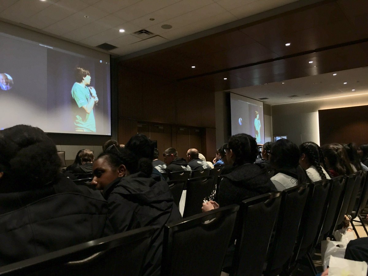 BBianca2152's tweet photo. Today @rentonprep attended the @tealsk12org CS fair. I had a great time talking to different people about computer science and learning more about it! https://t.co/qva2ThR9t0