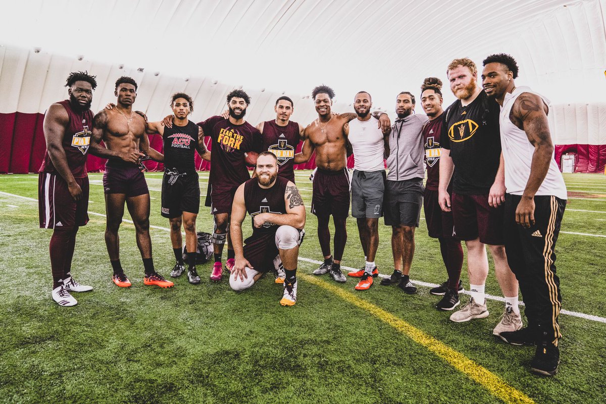 QueseSurrell's tweet photo. I’m just Blessed &amp; highly favored.
Arizona State Univ. Pro Day 2019 ✅ https://t.co/VpOcvx8cMs