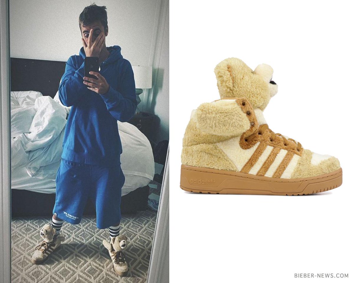 Discover 217+ justin bieber gold sneakers best