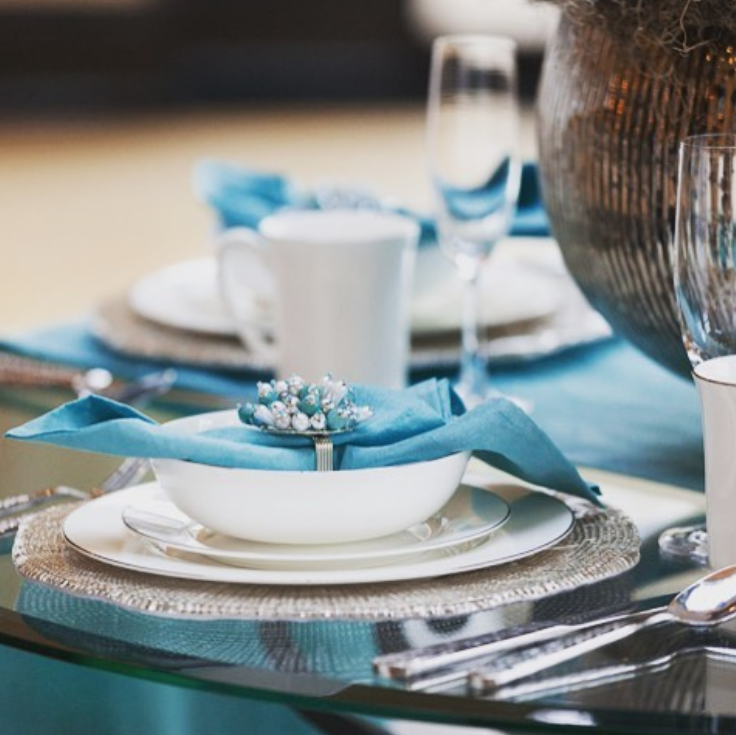 TenStrawberrySt's tweet photo. We have #plateware for every course. The dining experience will be delightful. #SimpleElegantAffordabe

#dining #table #tabletopmatters #catering #special #porcelain #tableware https://t.co/07UH7boe7d