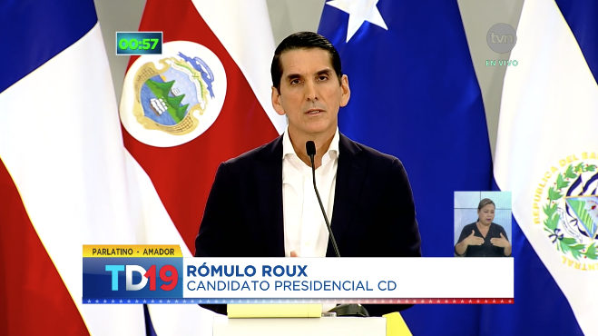 gisellejurado's tweet photo. Un buen gobierno no se promete como Laurentino, se cumple y nosotros en @CaDemocratico pusimos a #PANAMA conectado al mundo,hicimos grande el turismo hicimos el metro,el 5 de mayo tienes la oportunidad de llevar el verdadero Cambio con @romuloroux y @LuisCasis20 #RómuloPresidente https://t.co/EpNVgmtoI7