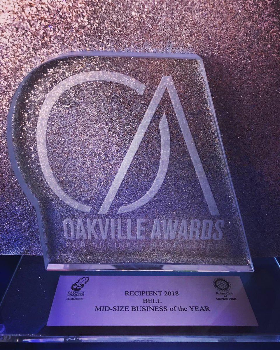 BLRewarded's tweet photo. Thank you to the @oakvillechamber & @rotaryoakville for honouring BLRI with the 2018 Mid-size Business of the Year Award! #OABE2019 #oakvillebusiness #EmployeeWellbeing #bestlife #bestliferewarded https://t.co/7Loe8QiR90