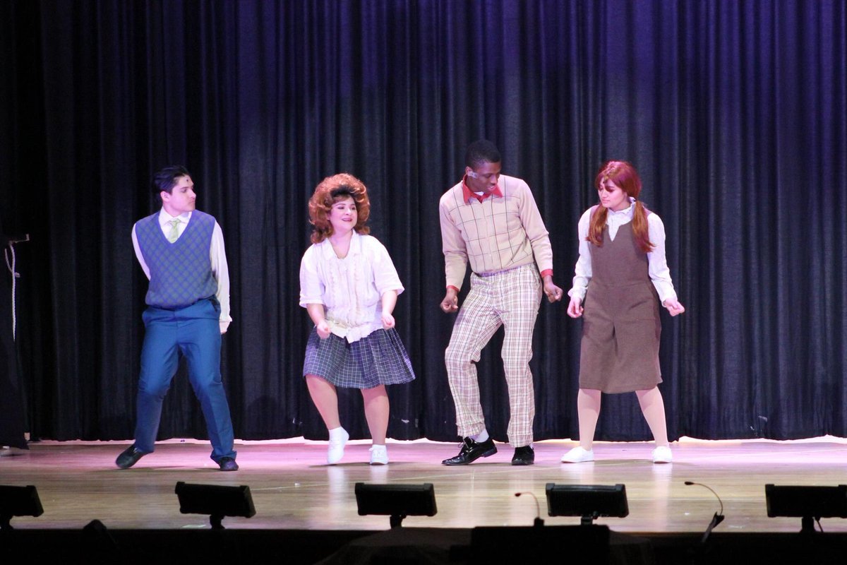 Muscjd's tweet image. Come see Hairspray at Sewanhaka this weekend! Friday 7:30 Saturday 7 Sunday 2pm tickets $8!