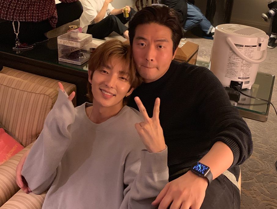 lydialiem's tweet photo. bromance...
#feelingmellow
#feverattack https://t.co/TbSHrQWlW9
