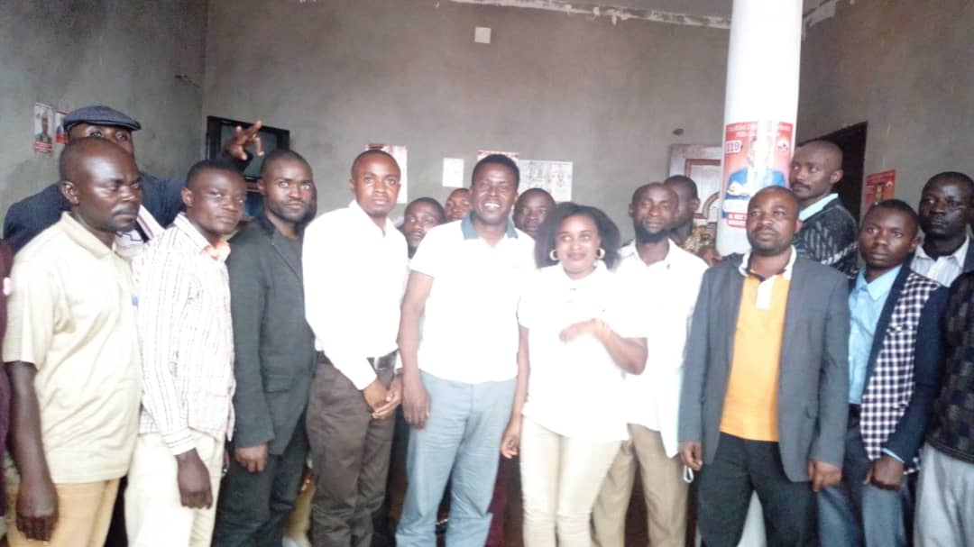 Entretien # <a href="/rodkisando/">RODRIGUEZ KISANDO</a># avec les militants pour la redynamisation du parti au grand nord(Bbo) <a href="/VitalKamerhe1/">Vital Kamerhe</a>