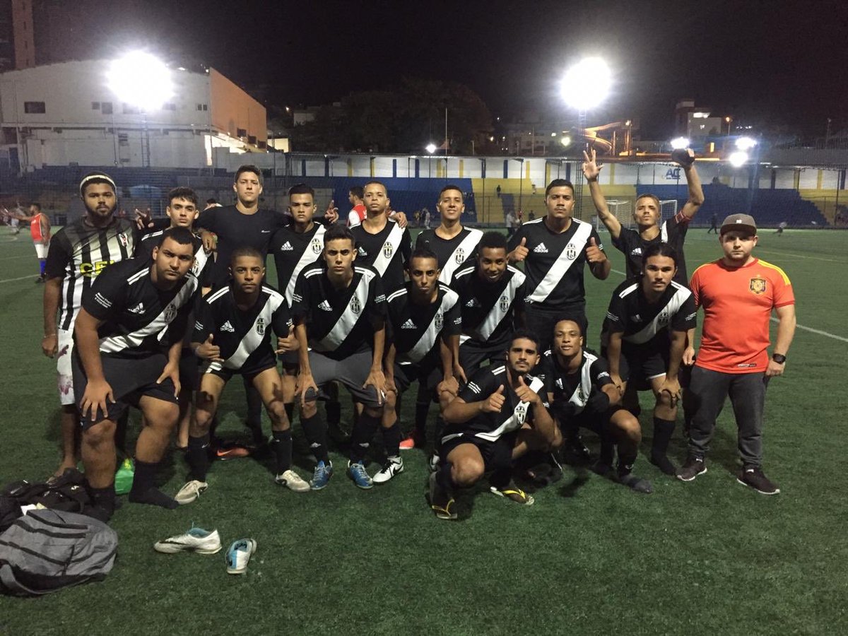 besiktasvj's tweet photo. 🏆 LIGA REGIONAL BARREIRO - 1ª RODADA 🏆
@besiktasvj 2x1 Hyster
⚽ @luizcarlosd12, #Herick
#VamosBesiktas https://t.co/o6KTL18FJe