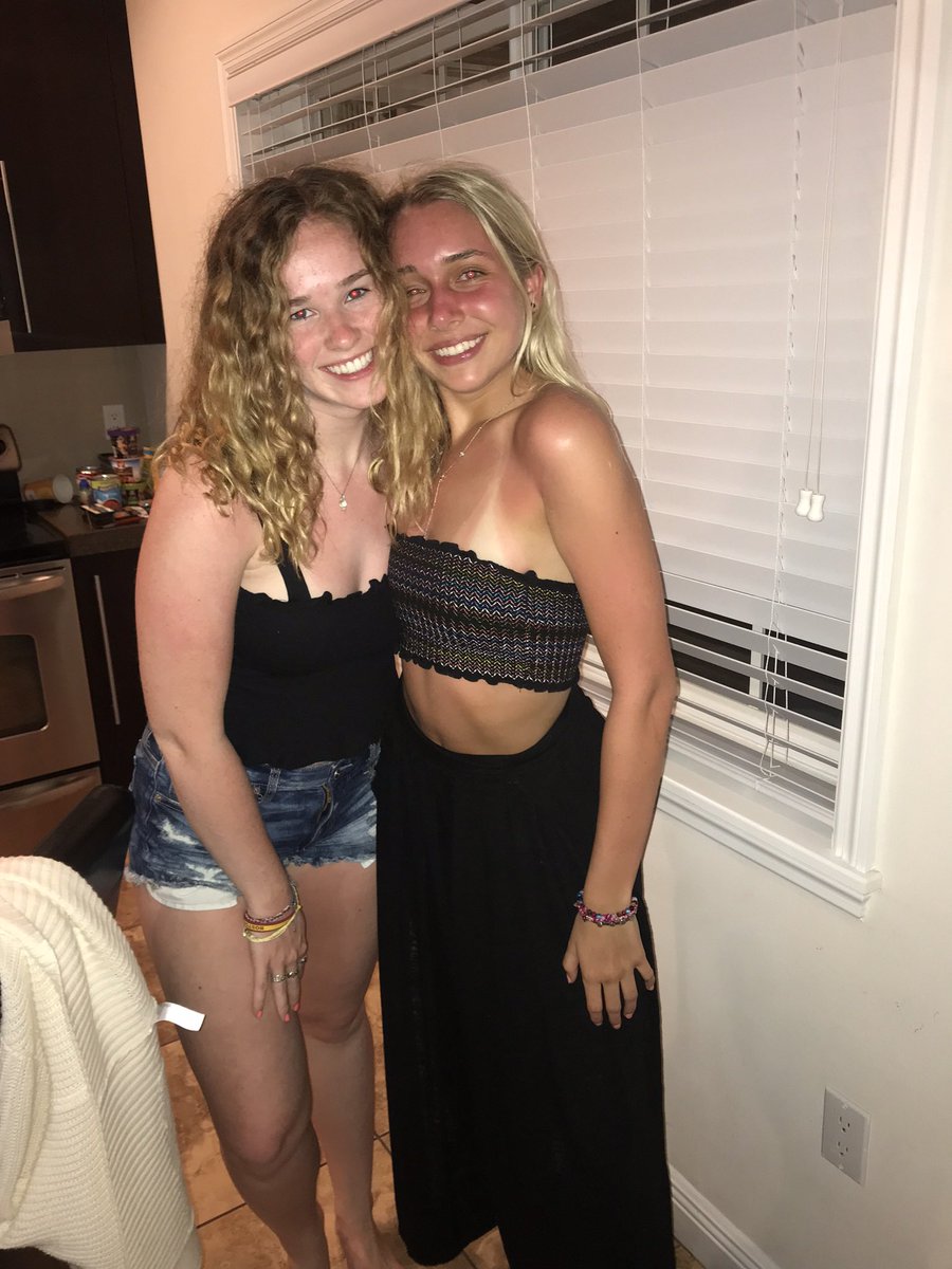 maureenlenhard's tweet photo. Happy birthday YUBBY!! Love u SM pyscho🤪🤪🤪can’t wait for the #next4 🤗❤️🥰 @hannahklub https://t.co/u43eVPVaQQ
