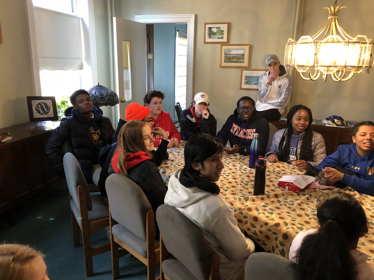 SJCMinistry's tweet photo. Part 2 of Day 3 of the Bronx Christian Service Immersion: We had a Lasallian Service Day with @LaSalleAcademy and @loughlinlions! We shared lunch, did a scavenger hunt in the Bronx Zoo with our new friends, and then served the community together! #Lasallian @fscDENA https://t.co/MeDLYqqye9