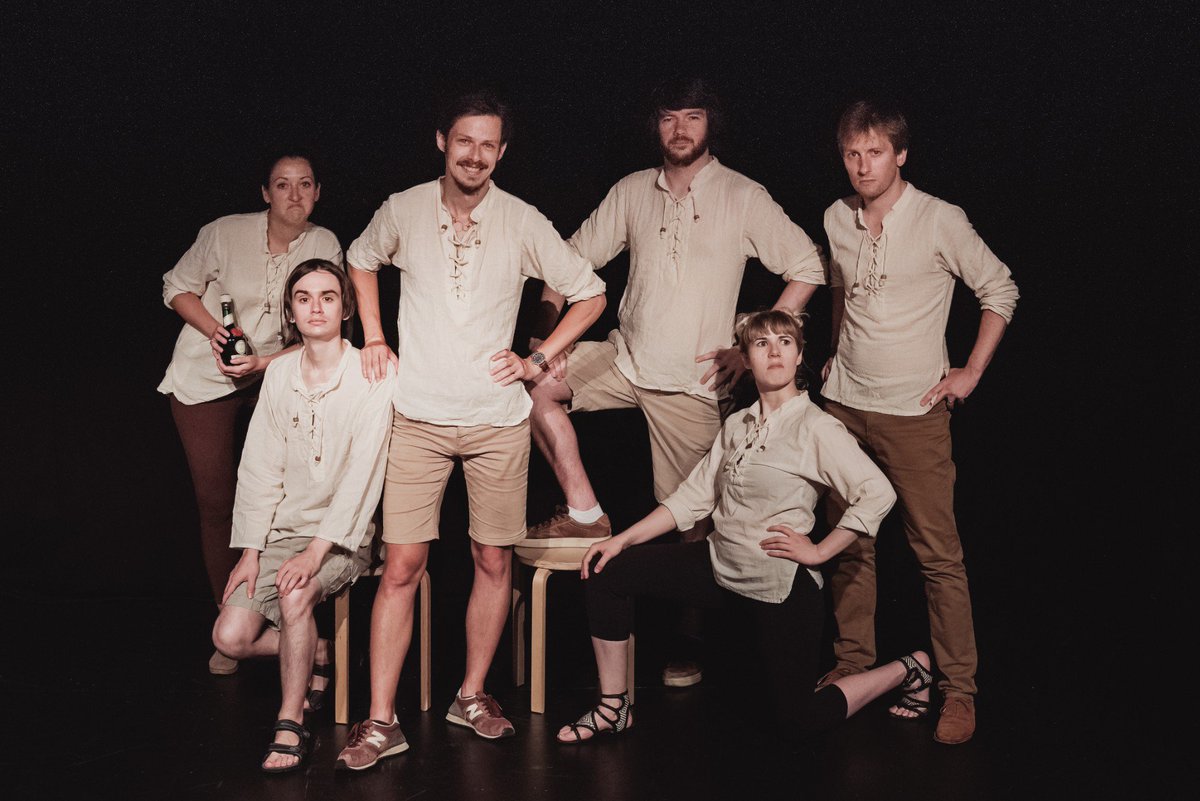 Tonight is Thursday Night Lights! Join us for an Audience Jam and <a href="/TheDieHardsLDN/">The Die Hards</a>, The Nursery Staff Room, and <a href="/tparentheticals/">The Parentheticals</a>! ow.ly/A8gs30ntciS

#somuchfun #londonimprov #improv #comedy #bestjamintown