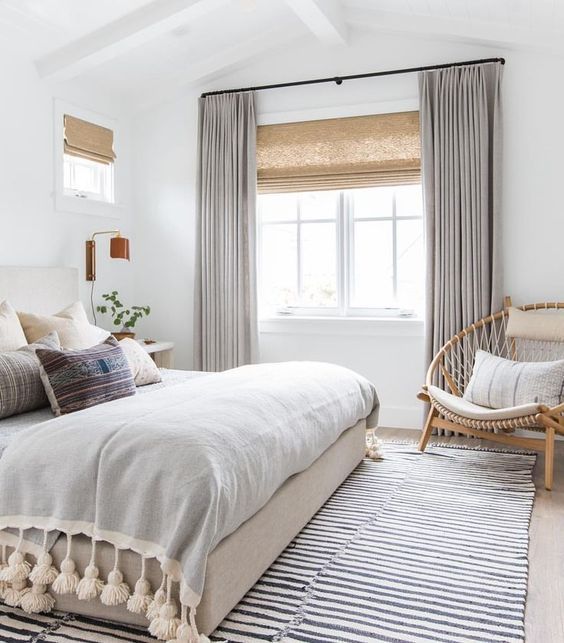 MivInteriores's tweet photo. Ten a mano el metro para averiguar cómo decorar el pie de cama según tu espacio disponible. 
¿Estás list@ para cambiar tu dormitorio?
https://t.co/K08aKZGvkz https://t.co/PAA9W0s36Y