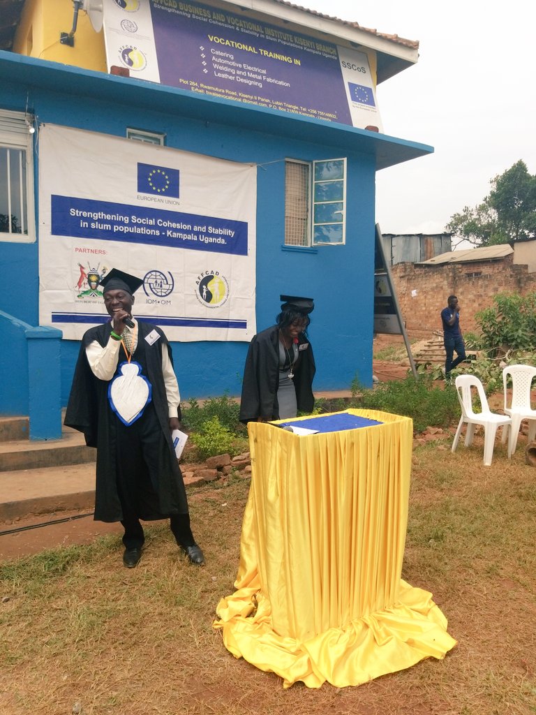 Reutermicheal's tweet image. Some of the @EUinUG social cohesion beneficiaries giving testimonies on how they have achieved skills in vocational studies that will make them better citizens in their communities &amp;amp; shun criminal activities.#Beeraclear STAND AGAINST VIOLENCE @AFFCAD @boroclausen @IOM_Uganda