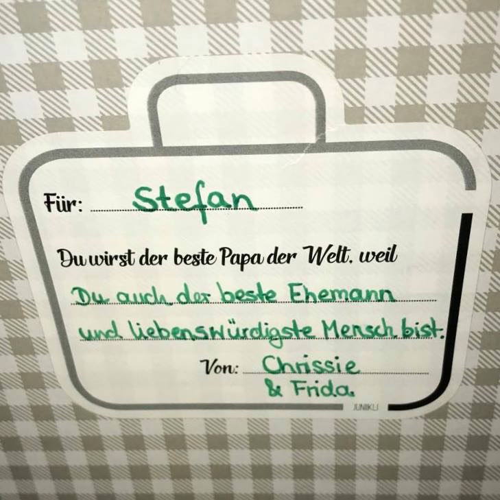 papakoffer's tweet photo. Du wirst der beste Papa der Welt, weil ...
💚
#papakoffer #papabox #papalapap #papawerden #baldpapa #superpapa #papasurvivalkit #papageschenk #ichwerdepapa #geburtsgeschenk #entbindung #kliniktasche #geburtsvorbereitung #schwanger2019 #Geschenkidee
#wundertuete #werdendeeltern https://t.co/t0ntNtxcQj