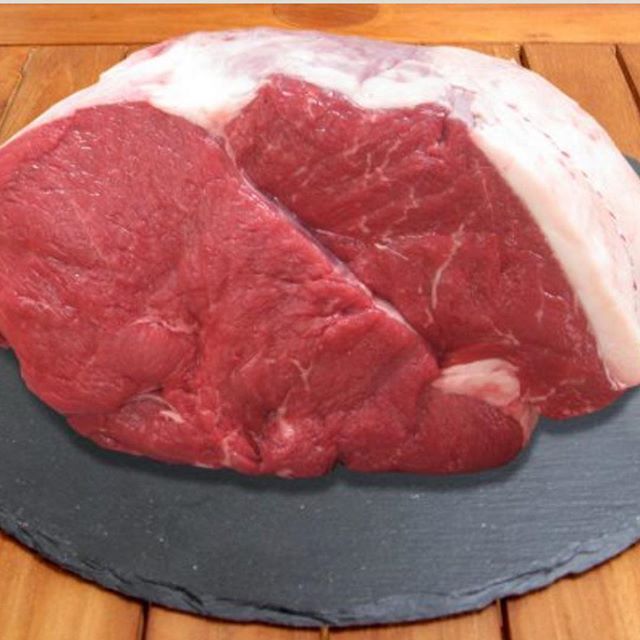 WhitesMarket's tweet photo. If you are having a family get together for Mother's Day don't forget to get your meat order secured with Ibbitson's! 
#sundayroast #sundaydinner #bestbutchers #beefroast #mothersdaylunch #shoplocal #shopsunderland #familytime https://t.co/XRzxWBdRCc