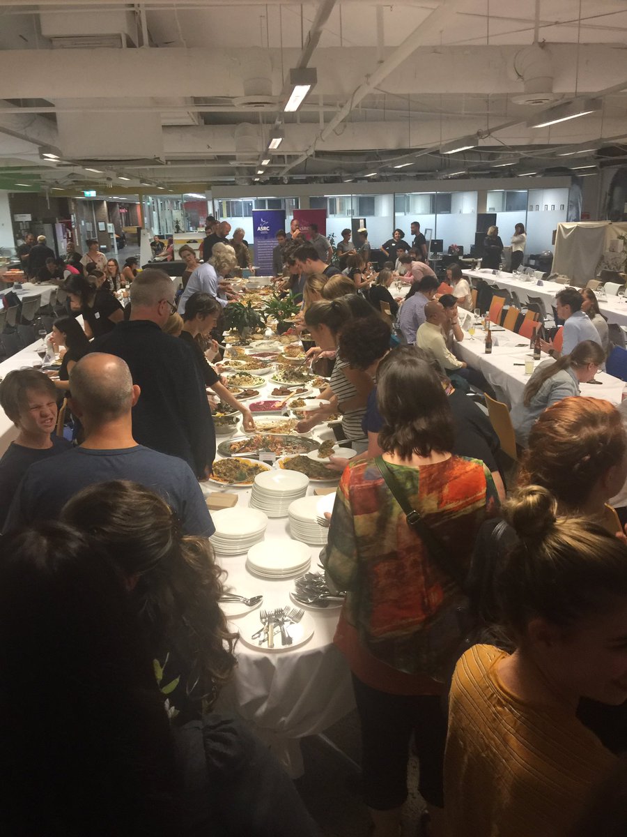 Kon__K's tweet photo. Now this is a dinner party ❤️ #Feast4Freedom https://t.co/us3tDrhNCE