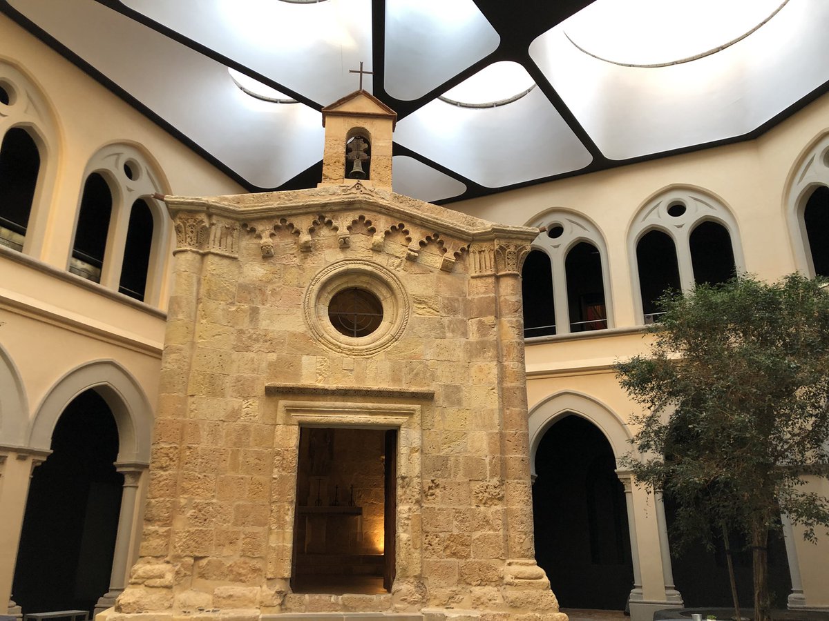 mar_uci's tweet photo. Començant el Congrés anual de la SOCMIC a Tarragona. La @mar_uci participa amb estudis propis d’infermeria, medicina i/o multicèntrics en 9 comunicacions, quasi un 10% del total. @mar_uci @hospitaldelmar @imimat #UCIMar #hospitaldelMar https://t.co/AlmSxD00V3