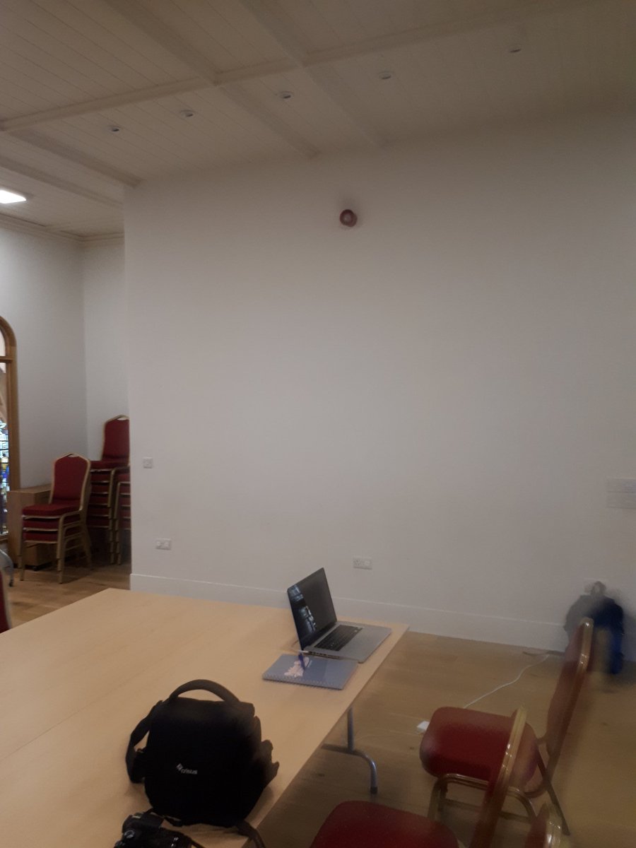 tra_venturing's tweet image. Here we are for a strategy session, nice big blank white walls ready to receive inspired thoughts in superb surroundings. #inspiration #strategy #enlightment