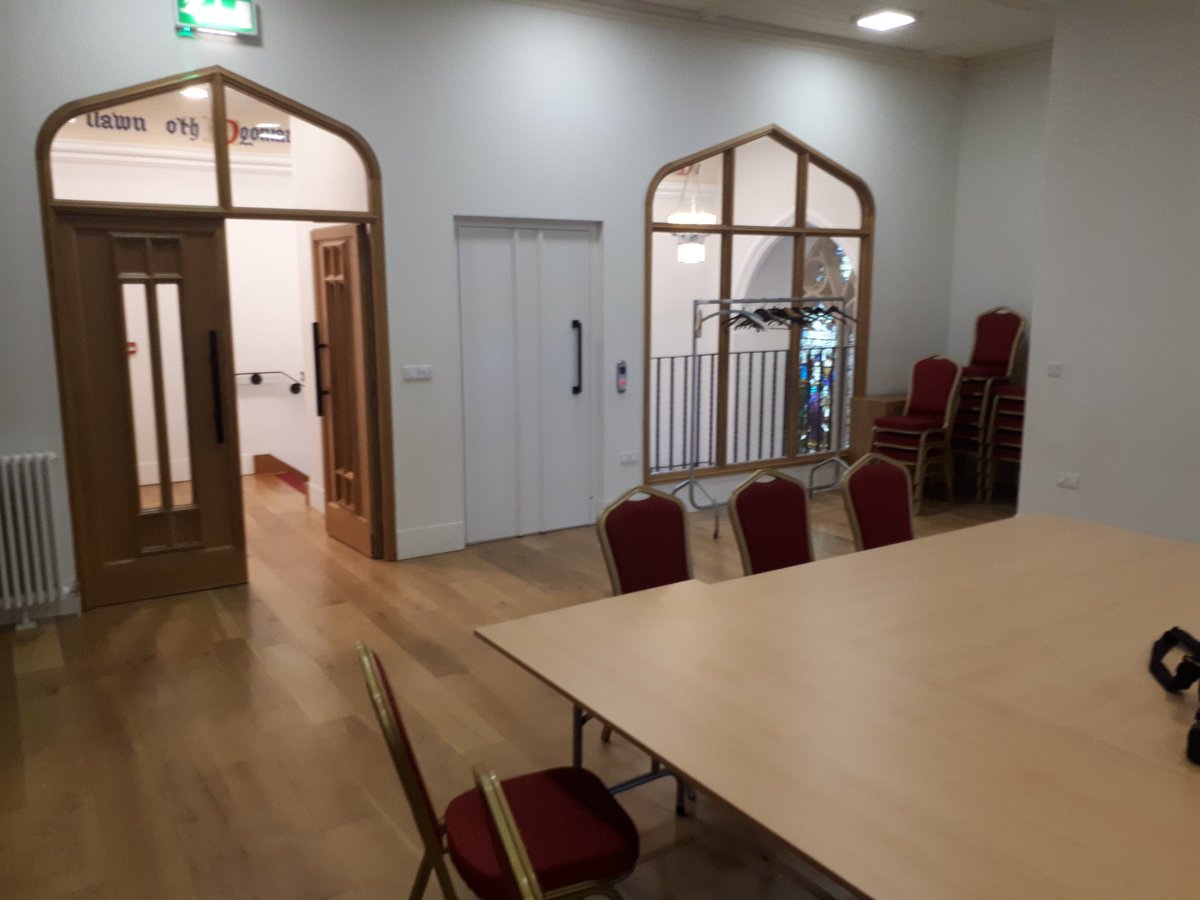 tra_venturing's tweet image. Here we are for a strategy session, nice big blank white walls ready to receive inspired thoughts in superb surroundings. #inspiration #strategy #enlightment