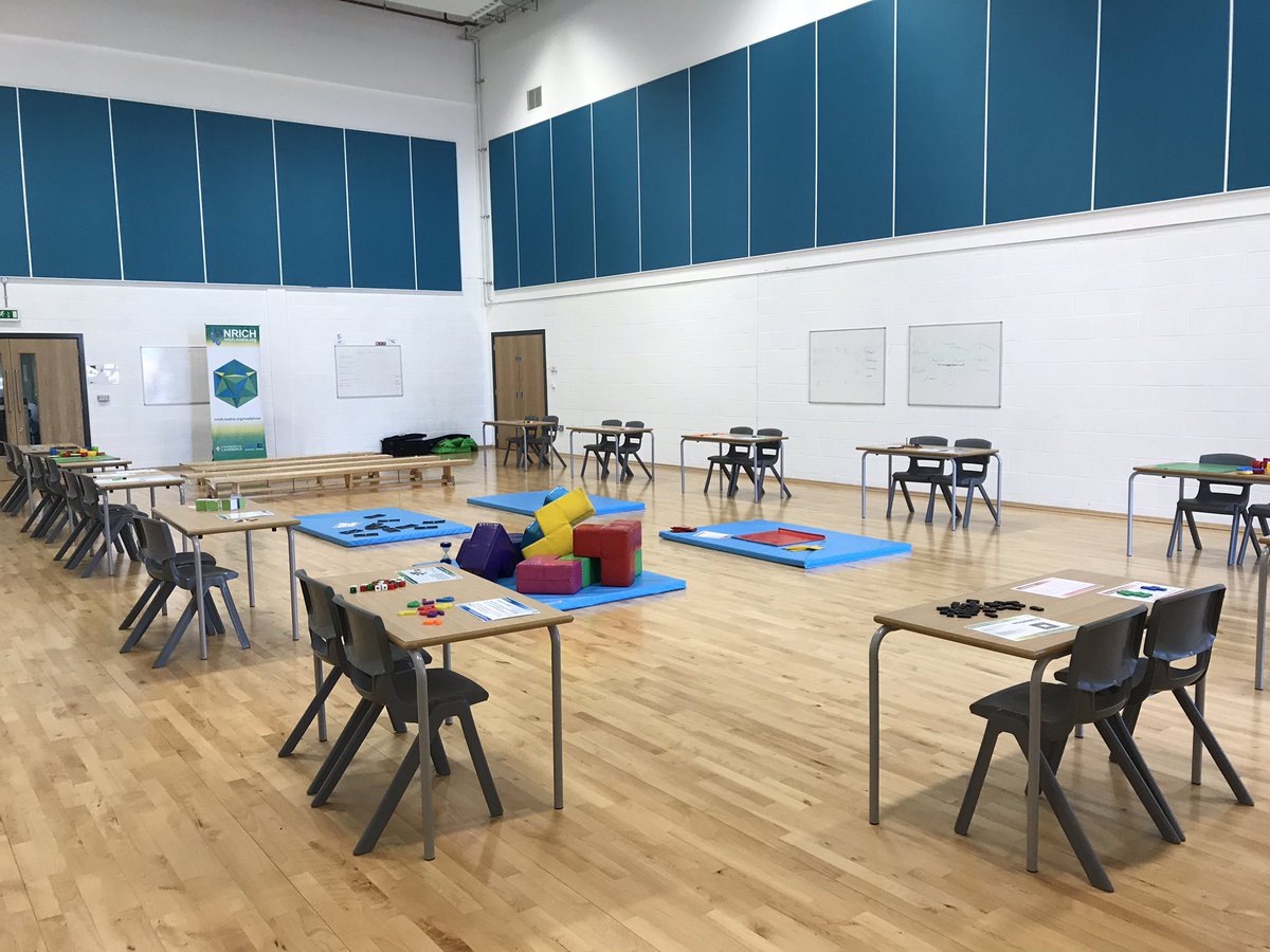 asharpeducator's tweet photo. On the road with the @MathsRoadshow and excited to be helping put the M into @Hampt0nGardens first STEM day for their year 7s. Wish I could go to all the other exciting sessions though. https://t.co/dTarQD02su