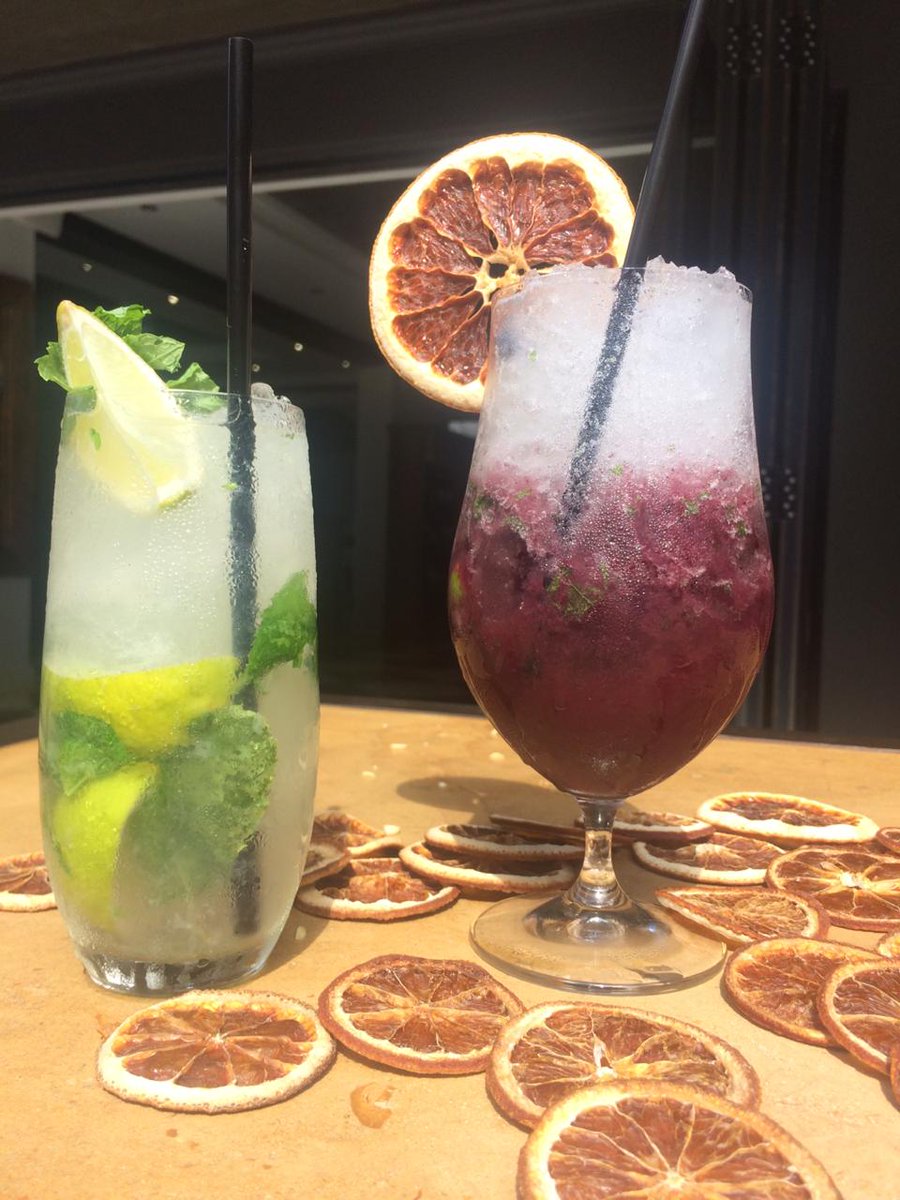 purpleraynbgh's tweet photo. #ThirstyThursday cocktails galore did you know our happy hour is actually double the time giving you more time to enjoy quite a few, come unwind after the busy week you had &amp; get ready for the weekend.

Visit https://t.co/WtWAu4r2xV for more

#experiencepurplerayn #InConstantia https://t.co/Vx0krQakIt