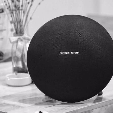 StoreRasa's tweet image. Harman Kardon Onyx Studio 3 Original Baru Garansi Resmi 1 tahun. Stok terbatas. Suara Mantap Betul. Free Ongkir Denpasar Area. Wa ke 081999275918. Cash/kredit tanpa DP syarat KTP.