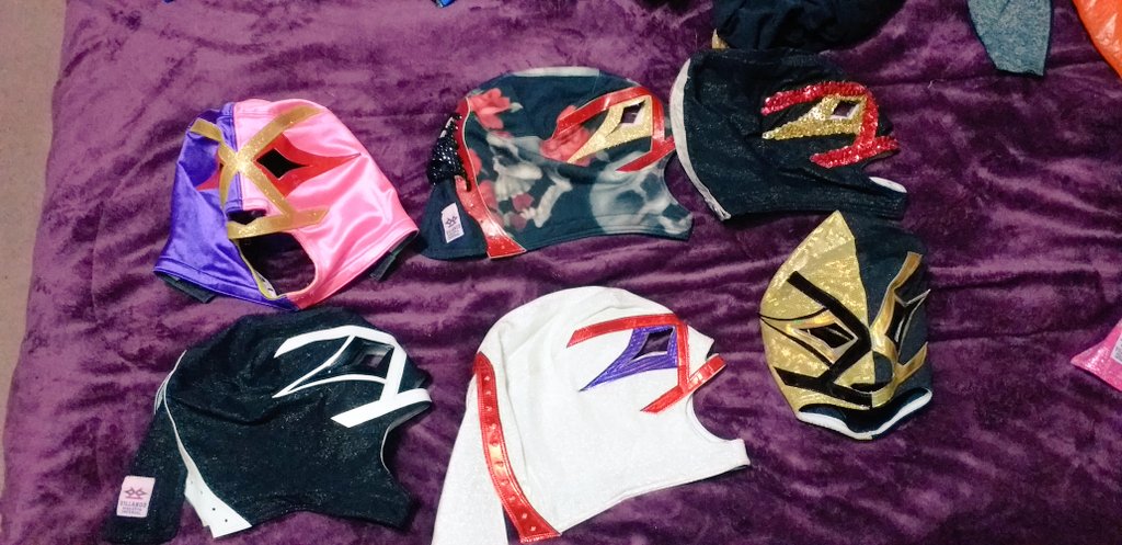 VillanoVJr1's tweet photo. Mascaras a la venta!!!! https://t.co/baCy3jx6Qp