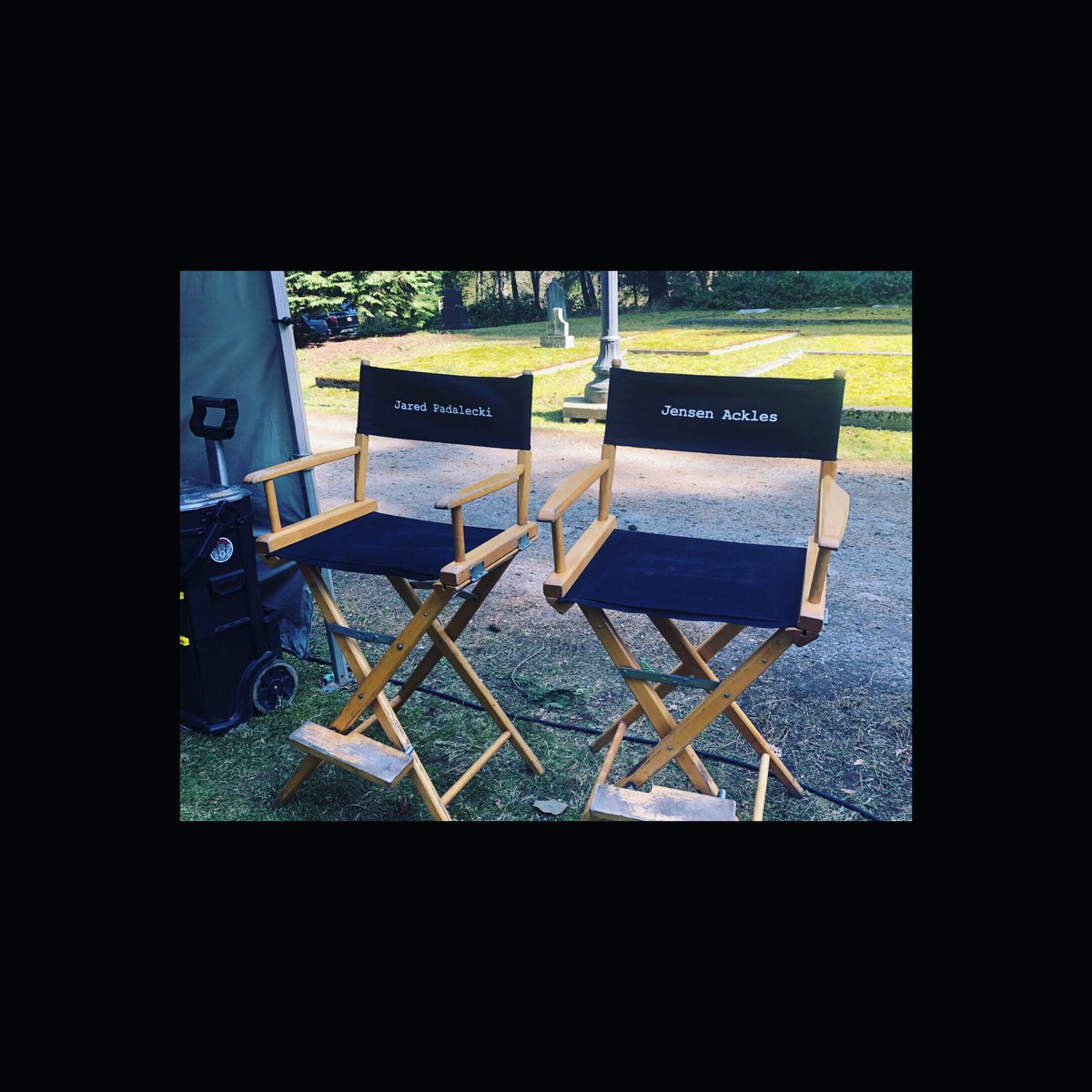 Season 14 has come to a end. Thanks SPN, J&amp;J for a amazing year...one more! Let’s make it a good one! #SupernaturaI