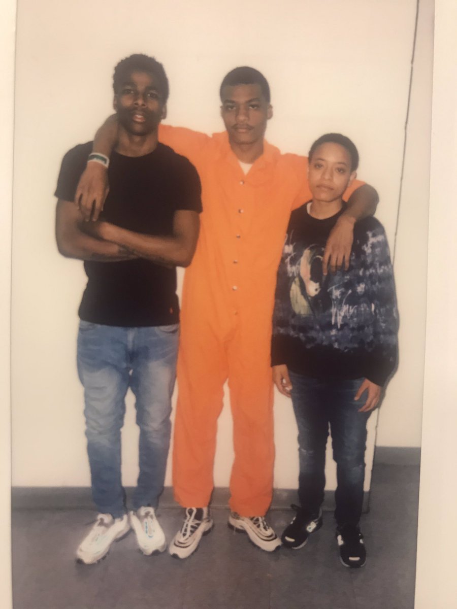 FREEHEEMLO!🖤 #DontCountEmOut!