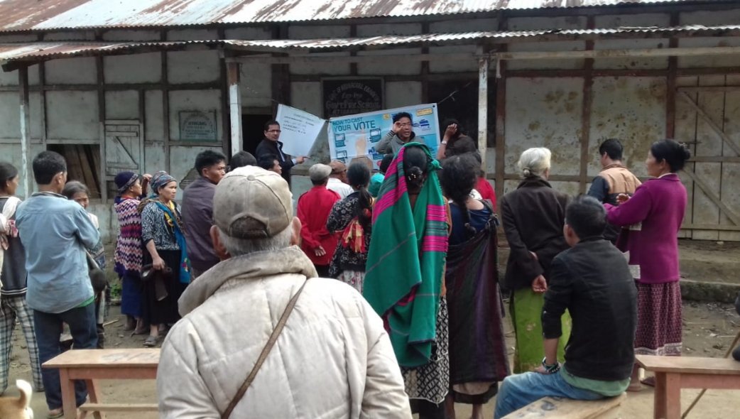 SveepEK's tweet photo. #ChunavPathshala activities held at PS no.10/1 Attarang ,East Kameng District,Arunachal Pradesh on 21st March 2019.
#SveepEastKameng 
@ceoarunachal https://t.co/fGizMescEc