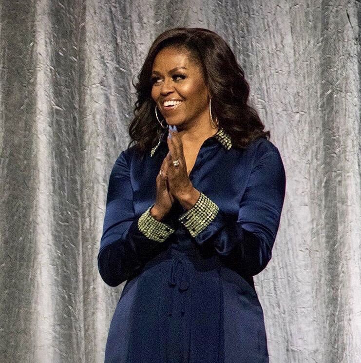 AuthorJoeNBrown's tweet photo. First Lady #MichelleObama was interviewed by #SamKass, the #ObamaAdmin White House chef and executive director for Michele's Let’s Move Campaign. #Becoming #BookTour #BestSeller @lyndawatersnewk https://t.co/iMHt8sNxld