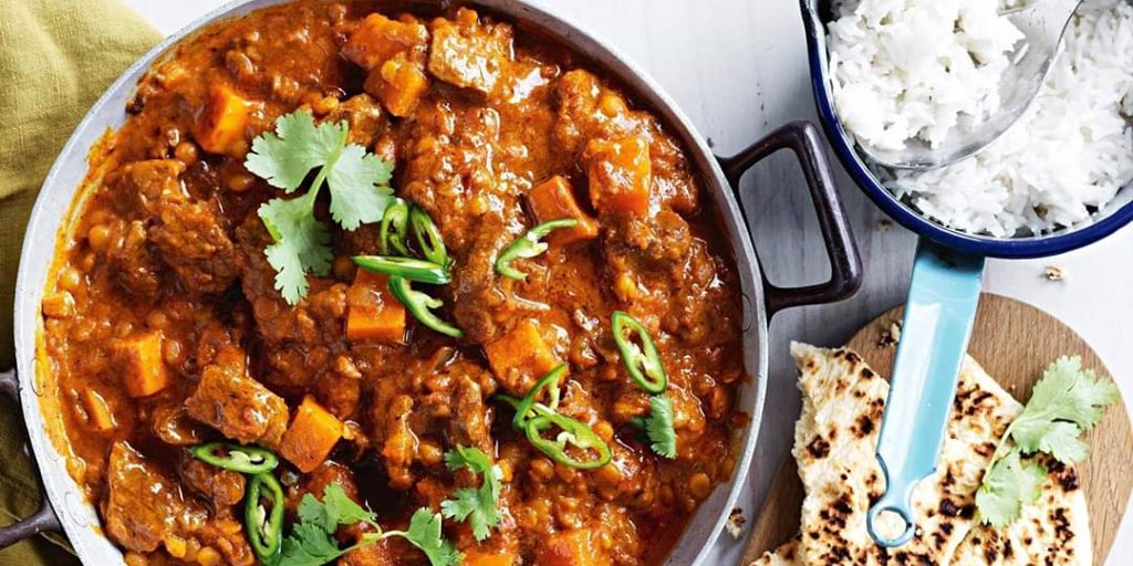 If you love a good curry, you will love Curry Night at #TheSnootyFoxHowick. A wide variety of mouth-watering curries, sambals, naan and complimentary Kolfi ice-cream is a treat this Friday. Booking is essential! 🌶️🌶️For more info: bit.ly/2FH5UCq
#FernHillHotel