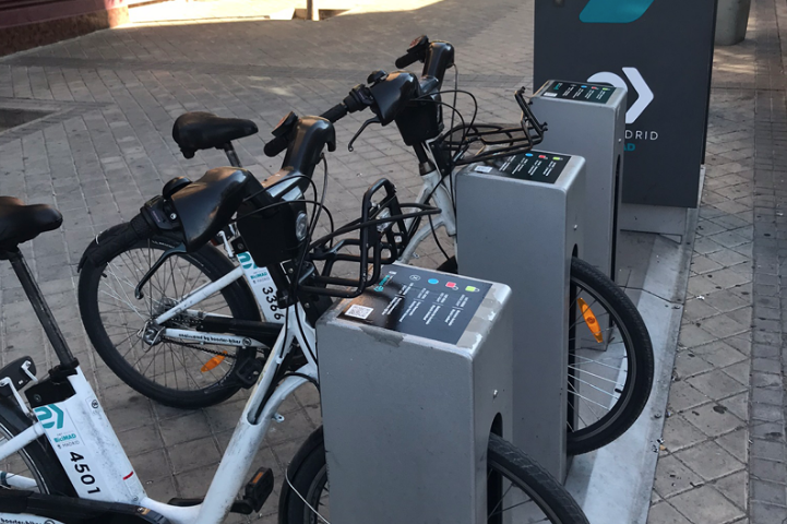 iElektro_es's tweet photo. Las bicicletas eléctricas de Madrid se cargarán con energía renovable

https://t.co/pVDkgzKs4N https://t.co/4uchiLMq9S
