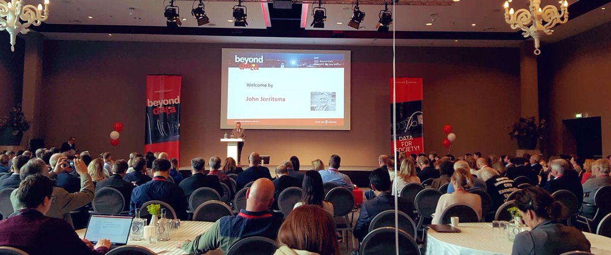 Smart_Circles's tweet image. Welcome to the #beyonddataevent from the Mayor of Eindhoven @jjorritsma040