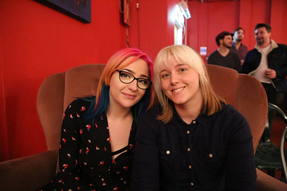 kinoshortfilm's tweet photo. When was the last time you left your seat in the audience & threw yourself out there? In one week we return with another #ShortFilm Open-Mic. #FirstTimeFilmmakers screen alongside award-winners in a non-competitive #indiefilm showcase.
Thurs April 4: https://t.co/G2xUIVGzK6 https://t.co/ba3YWKhyrC