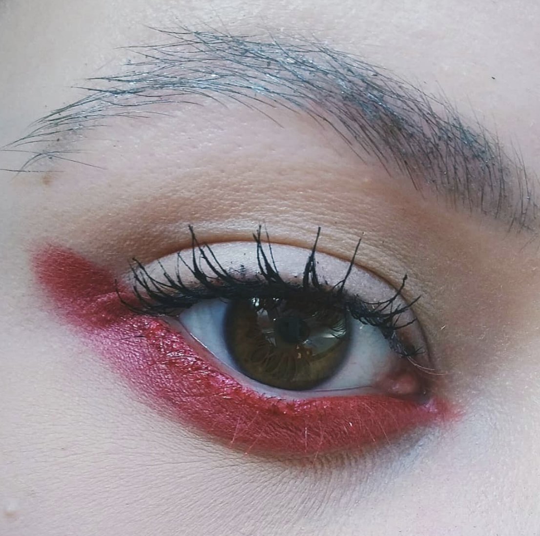 sodamakeup's tweet photo. That is some undereye boldness your pulling off here Jane (IG @4springday). ❣️❣️❣️ We can't keep our eyes off it, it's mesmerizing! Tag @sodamakeup if you want us to repost your look too! #wearesoda #sodasquad #sodainspiration https://t.co/uiO1Z88zTj
