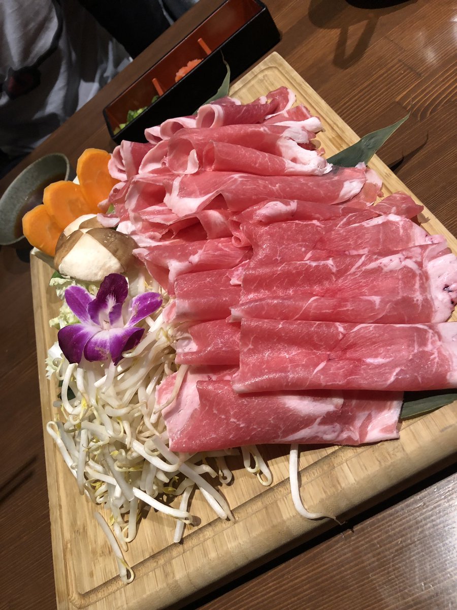 0312Syuto's tweet photo. メシッター😙🍴

#ラム肉
#焼肉
#フグ
#さわやか
#俺の顔もさわやか
#かと思ったらすこやか
#そしてまろやか https://t.co/kyMbKR61pw
