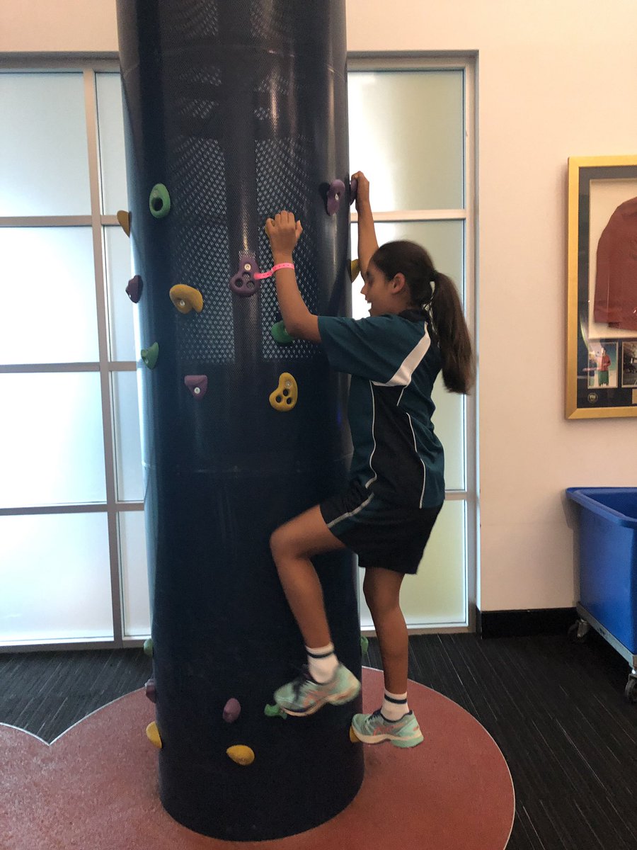 GNLCCamps's tweet photo. Flexing those muscles @ Australian Institute of Sports 🥎 https://t.co/pftUD1Htkp