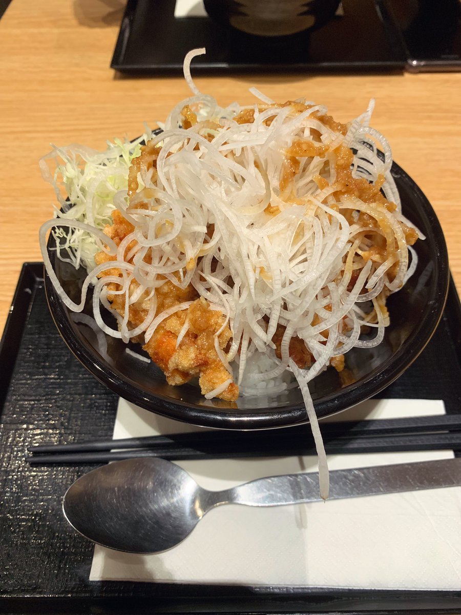 วันนี้กินอะไร tweet media
