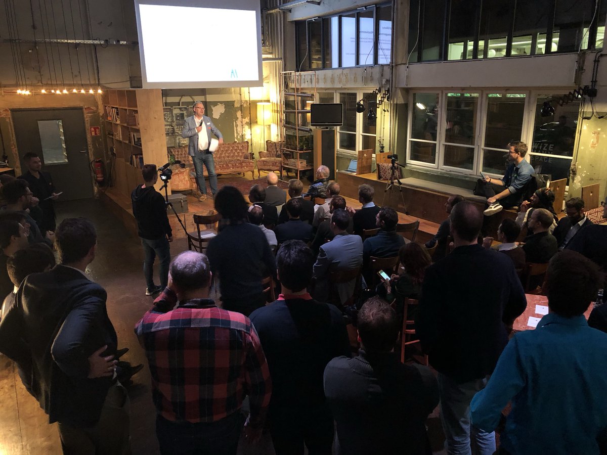 mtechaccelerate's tweet photo. Heute Abend ab 18h findet unser nächstes #MobilityBoardMeeting des #MTECHAccelerator im @WizemannSpace statt. Wir freuen uns die neuen Startups für den nächsten Badge vorzustellen! https://t.co/ByAhrEC2Cq