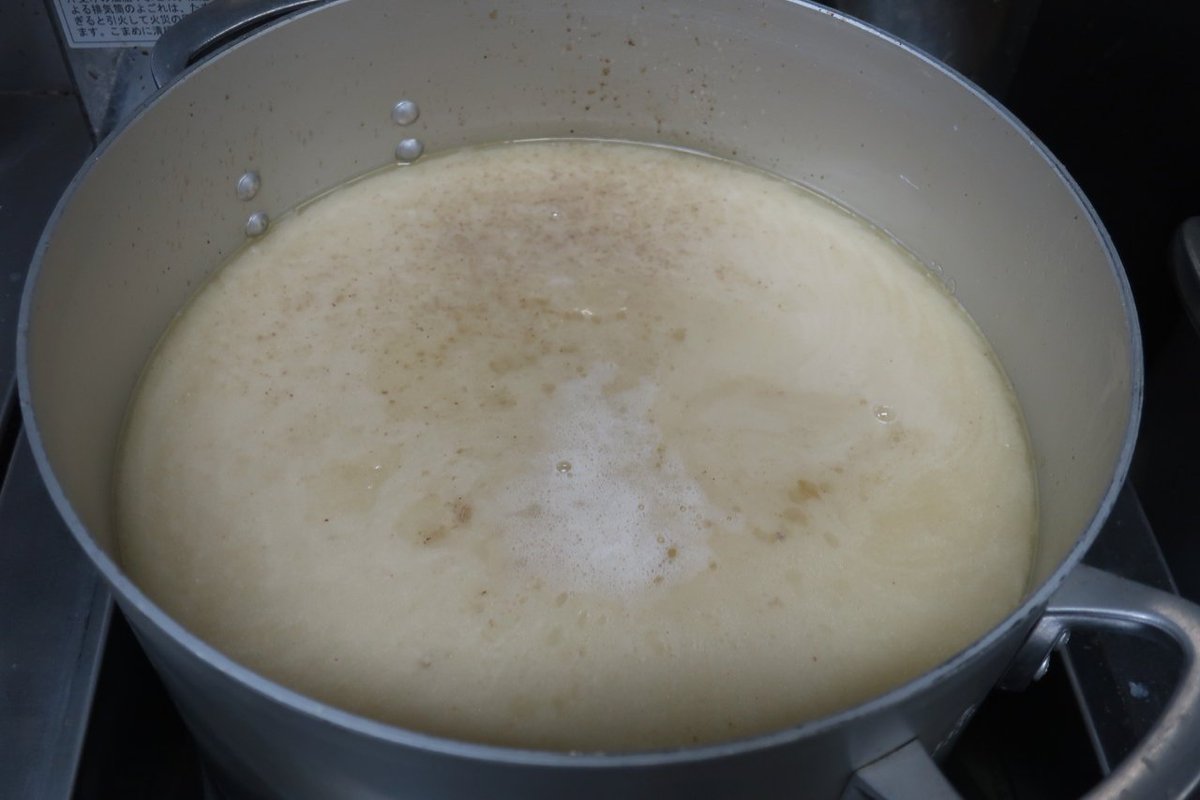 satox_japan's tweet photo. 久しぶりに更新した「 #ラーメン道 」は豚頭スープ作り2019です。
https://t.co/VzR3tDXbBa
#自作 #ラーメン #ramen #自家製 #自作ラーメン #豚 #ニンニク #生姜 #長ネギ #豚頭 #豚骨 #水 #10つぶ #だしとりサンエース #香味野菜 #濃厚 #寸胴 #アルミ #SS21 #42cm #55L #アルマイト仕上げ #エンマ棒 https://t.co/BJrwoR32BM