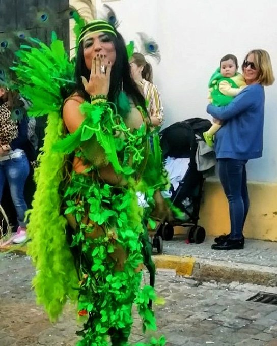 🍃Much&iacute;simas Gracias a todos de la organizaci&oacute;n del carnaval y el ayuntamiento del Puerto de Santa Mar&iacute;a<a href="/tag/gogreenlifestyle"class="tags"><span>#gogreenlifestyle</span></a><a href="/tag/reinadelasanazonas"class="tags"><span>#reinadelasanazonas</span></a>