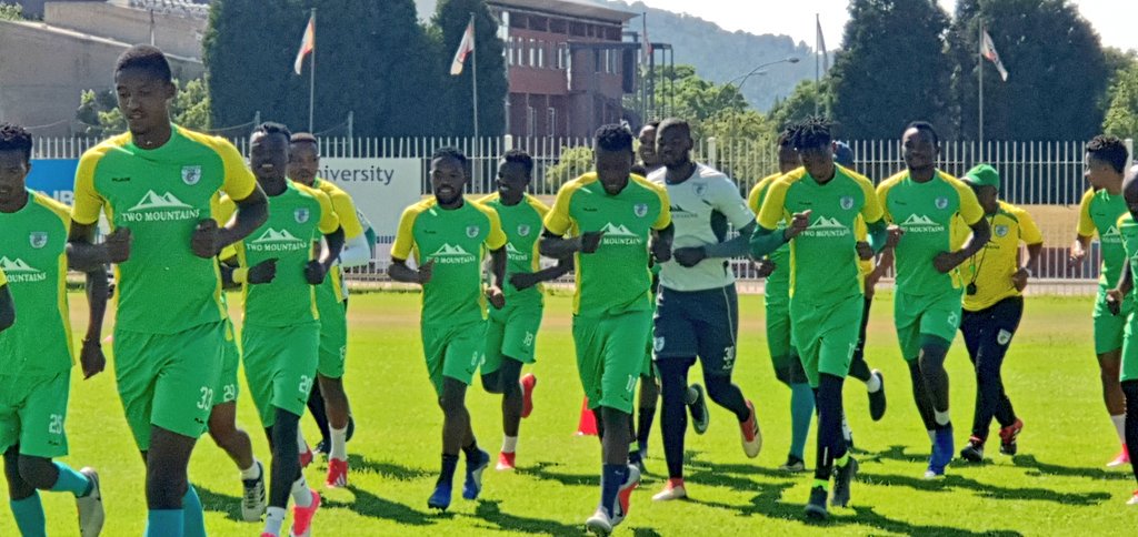 Baroka_FC's tweet photo. @Baroka_FC
#WeAreInAction
Baroka fc vs JDR Stars
Date: 28/03/2019
Venue: TUT
Kick off: 11h00
Friendly match with the number one team in ABC Motsepe league in Gauteng.
#LennaKeMoroka
#thaticoverbabes 
#Globaloilqualityrefined https://t.co/JbJekAIOqS