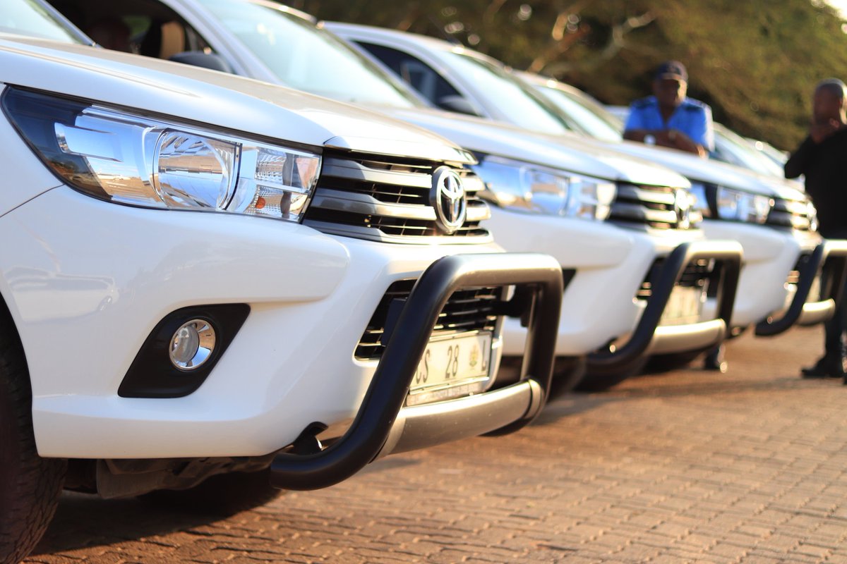 ThemaneThorisho's tweet image. Community Meeting held on the 27th of March at Flora Park Primary. Our Mayor Thembi Nkadimeng addressing the community about Social security and Safety #JusticeForThoriso
