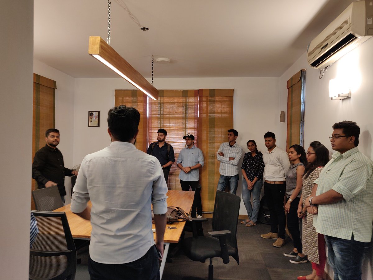 Design_Boat's tweet photo. #HappeningNow - Hiring Drive with #Sourcebits - one of the dream companies for many UX/UI designers.

#uxuidesign #hiringdrive #placements #uiuxjobs #designjobs #uijobs #uxjobs https://t.co/dZF2lfqiZF