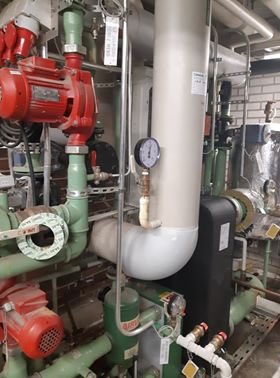 EU_eLighthouse's tweet photo. 📸 elighthouse’s final seminar concluded yesterday with visits to several energy efficient sites, including; Laanila’s School; Raksila Swimming Pool, and; Lööki Kitchen 💡
#elighthouse #elighthouseOulu #energyefficiency #retrofitting https://t.co/x3Q7dXy6rB