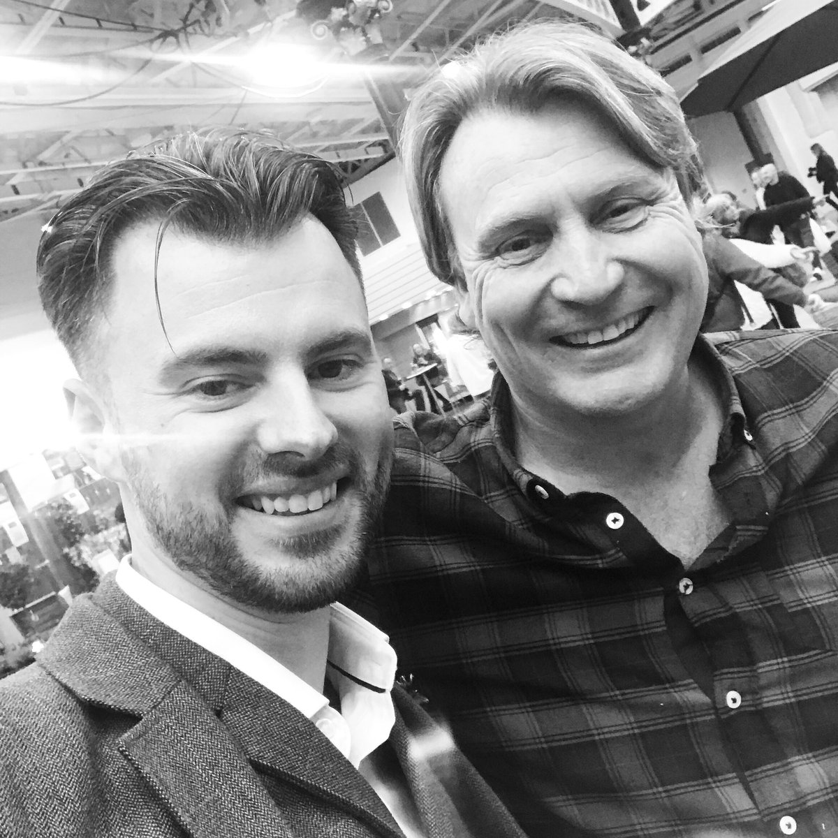 Bentonbros's tweet photo. Who’s been or going to the @ideal_home_show be sure to tweet us your pictures of the #Contemporarygarden #idealspring #bentonlandscapesuk #bentonbros #kentsbestlandscapers https://t.co/Z0On1sUfmQ