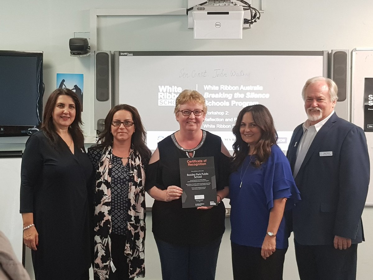 Today our school official became a White Ribbon school. We are very proud. <a href="/MSiokos/">Marianne Siokos</a> <a href="/dizdarm/">Murat Dizdar</a> <a href="/mscott/">Mark Scott</a>